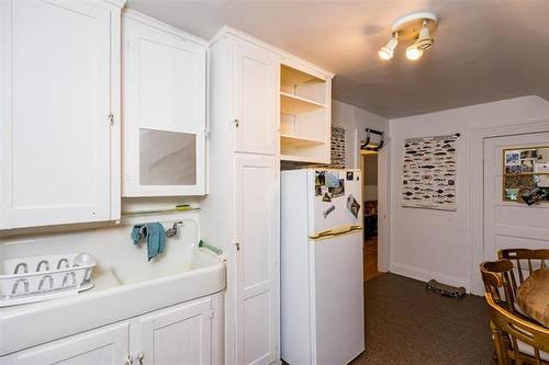 88 Maryland St, Winnipeg, MB 