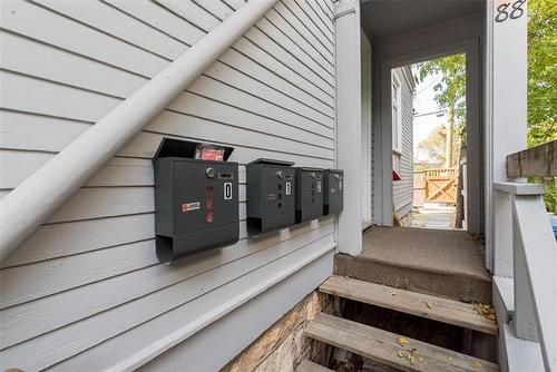 88 Maryland St, Winnipeg, MB 