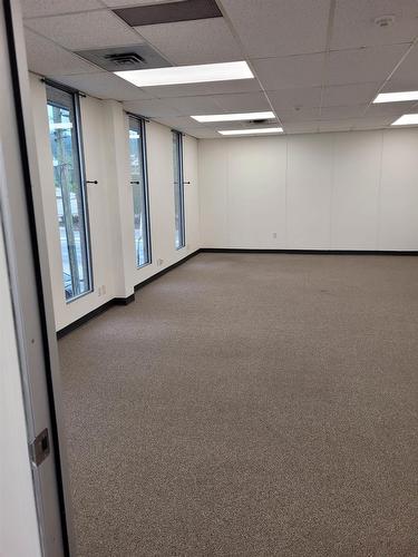 207-231 Trans Canada Highway, Salmon Arm, BC 