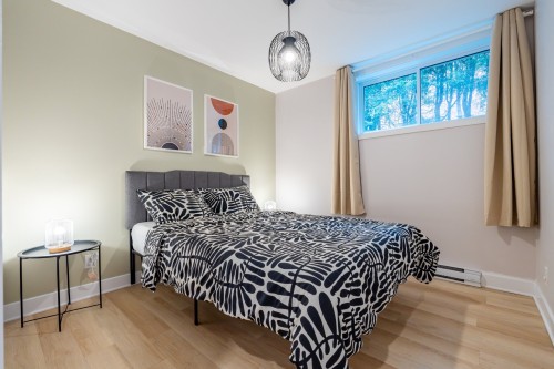 Bedroom - 3887 Rue Mackay, Longueuil (Saint-Hubert), QC 