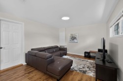 Salon - 