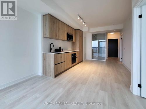 3205 - 117 BROADWAY AVENUE , Toronto, Ontario M4P 1V3 4