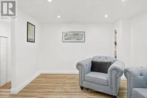 6 Upton Crescent, Guelph, ON 
