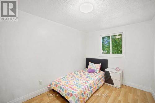 6 Upton Crescent, Guelph, ON 