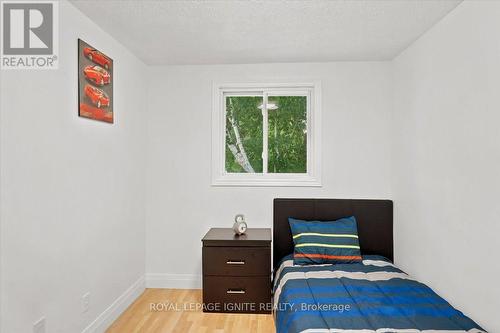 6 Upton Crescent, Guelph, ON 