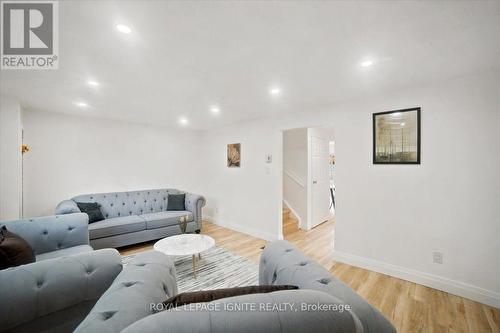 6 Upton Crescent, Guelph, ON 