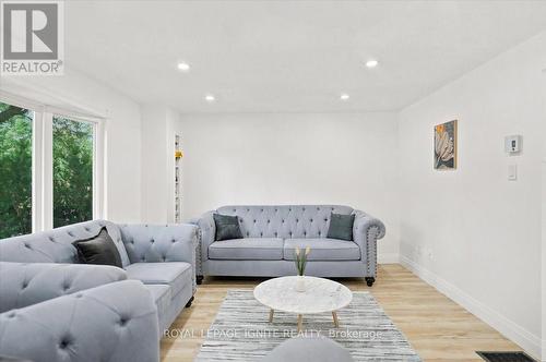 6 Upton Crescent, Guelph, ON 