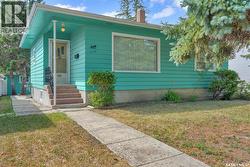1112 Horace STREET  Regina, SK S4T 5L4