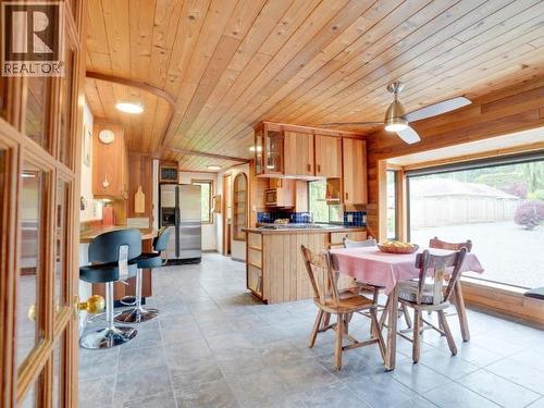 5366 Manson Ave, Powell River, BC 