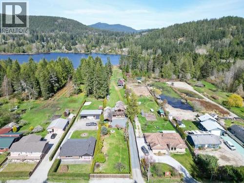 5366 Manson Ave, Powell River, BC 