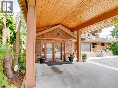 5366 Manson Ave, Powell River, BC 