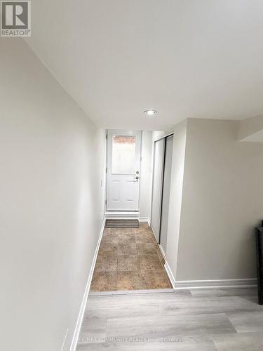 BASEMENT - 3 LOONSTONE STREET , Whitby, Ontario L1R 0E5 5
