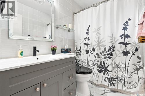1810 Cairns Avenue, Saskatoon, SK 