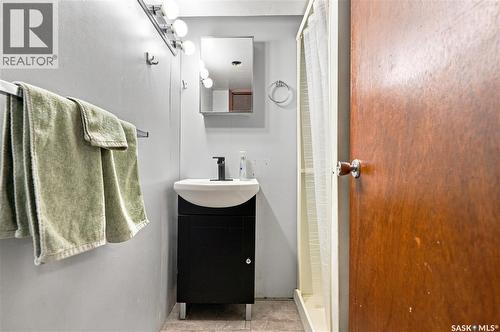 1810 Cairns Avenue, Saskatoon, SK 
