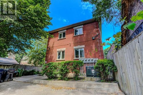 3 - 736 KINGSTON ROAD  Toronto, ON M4E 1R7
