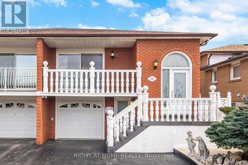 3938 MIDHURST LANE  Mississauga, ON L4Z 1C7