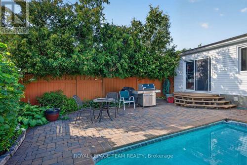 2713 Dupont Street, Ottawa, ON 