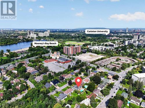 2713 Dupont Street, Ottawa, ON 