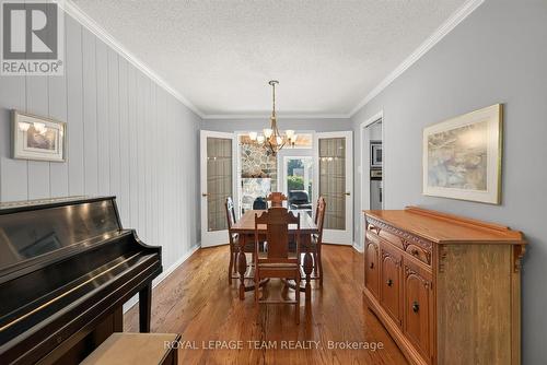 2713 Dupont Street, Ottawa, ON 