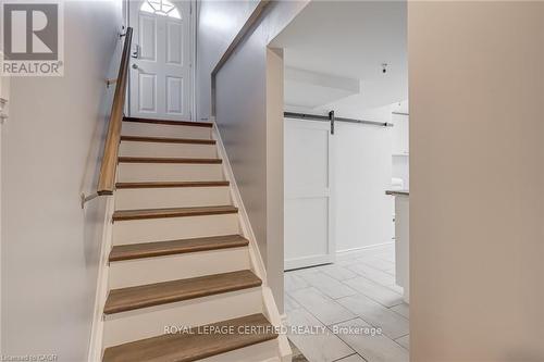 54 Duncombe Drive, Hamilton, ON 