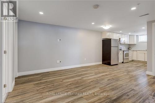 54 Duncombe Drive, Hamilton, ON 