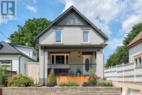 24 Stahl Avenue, Kitchener, ON 