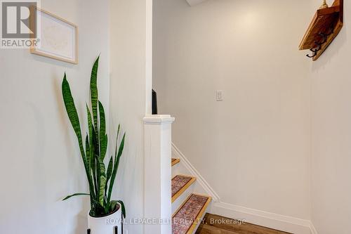 24 Stahl Avenue, Kitchener, ON 