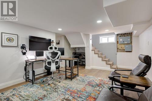 24 Stahl Avenue, Kitchener, ON 