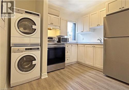 Unit #2 - Residential 1 bedroom - 76 Wentworth Street S, Hamilton, ON 