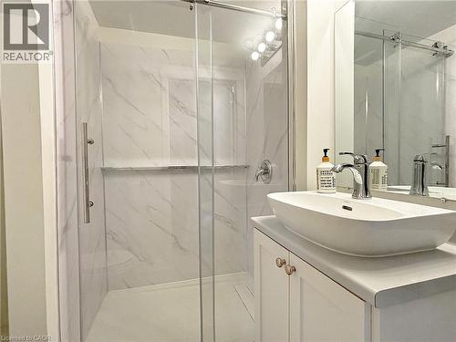 Unit #3 - Residential Studio apartment - 76 Wentworth Street S, Hamilton, ON 