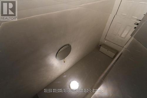 UPPER - 1182 OSSINGTON AVENUE , Toronto, Ontario M6G 3W1 5