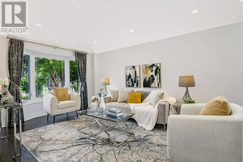 331 Maplehurst Avenue, Toronto, ON 