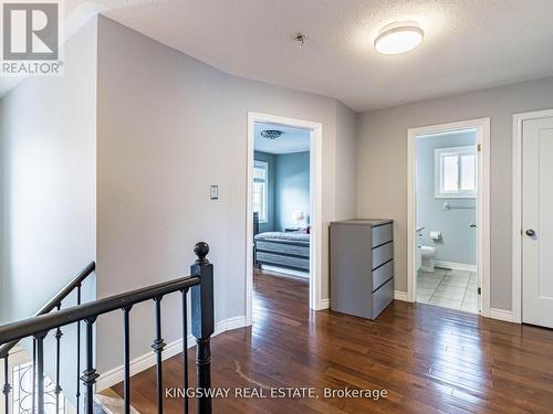 570 Enfield Road, Burlington, ON 