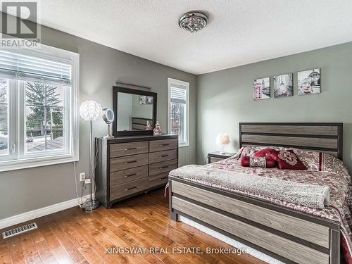570 Enfield Road, Burlington, ON 