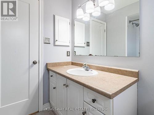 570 Enfield Road, Burlington, ON 