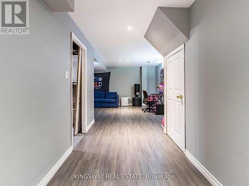 570 Enfield Road, Burlington, ON 