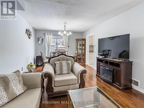 570 Enfield Road, Burlington, ON 