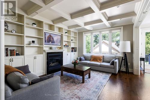 4 Springbrook Gardens, Toronto, ON 