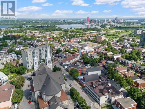 1008 Wellington Street W, Ottawa, ON 
