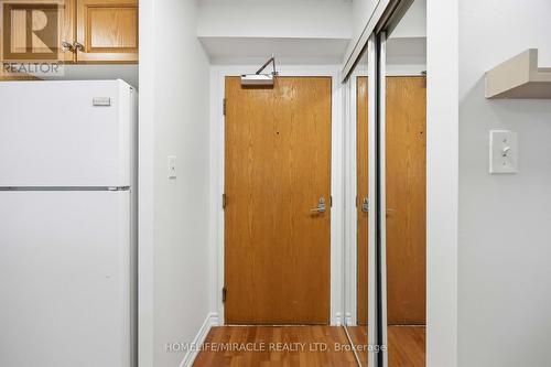 1010 - 7 Lorraine Drive, Toronto, ON 