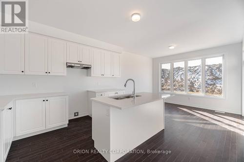 65 Thicketwood Avenue, Barrie, ON 