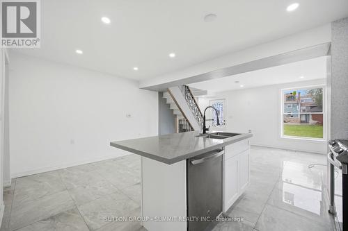 11 Maple Street, Oshawa, ON 