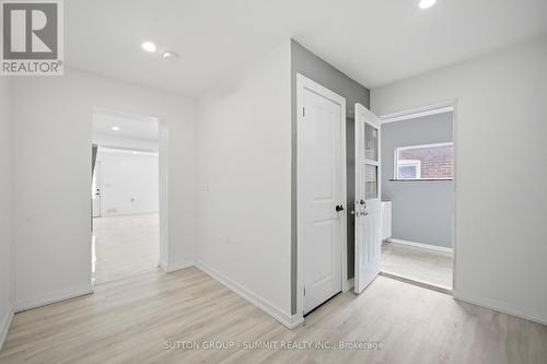 11 Maple Street, Oshawa, ON 