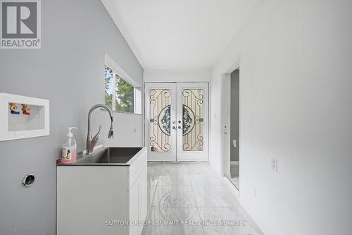 11 Maple Street, Oshawa, ON 
