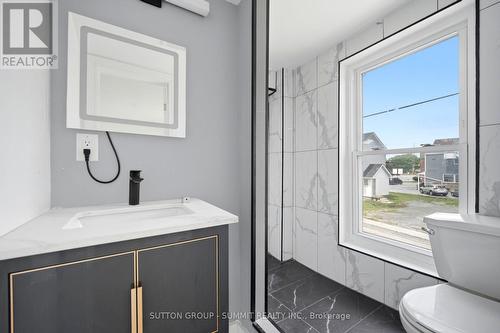 11 Maple Street, Oshawa, ON 