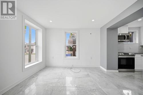 11 Maple Street, Oshawa, ON 