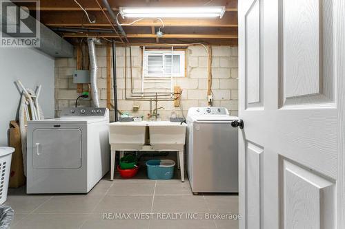 25A St Andrews Boulevard, Toronto, ON 