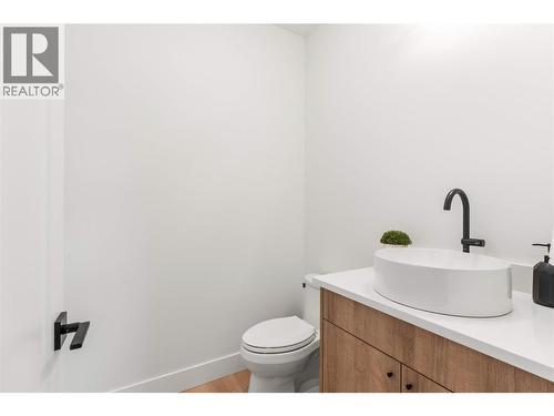 7920 Kidston Road Unit# 9, Coldstream, BC 