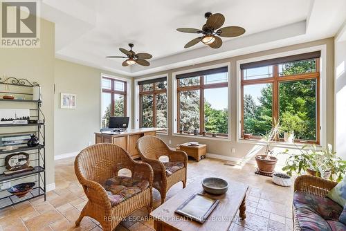 1296 Dundas Street, Burlington, ON 