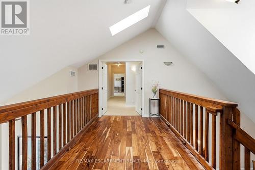 1296 Dundas Street, Burlington, ON 